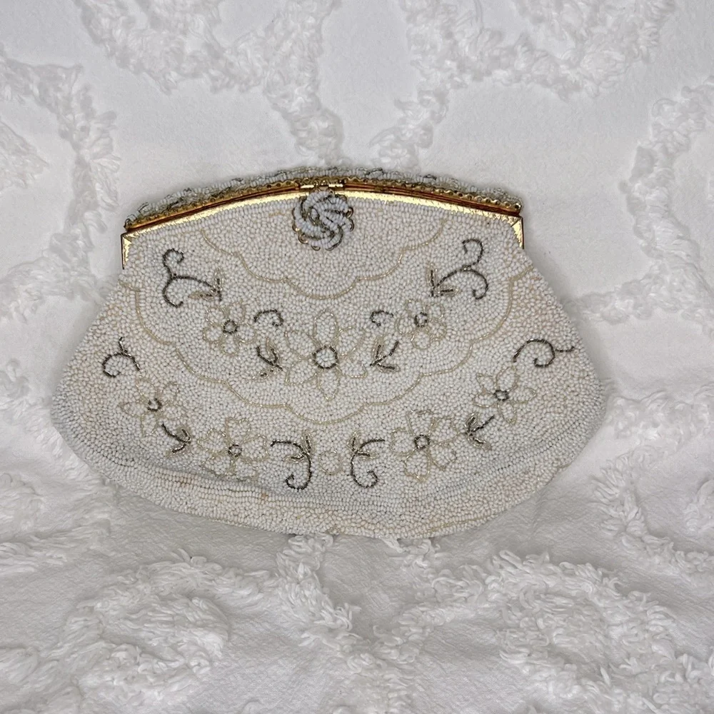 VINTAGE • BUNDLE • BEADED CLUTCHES - Picture 2 of 11